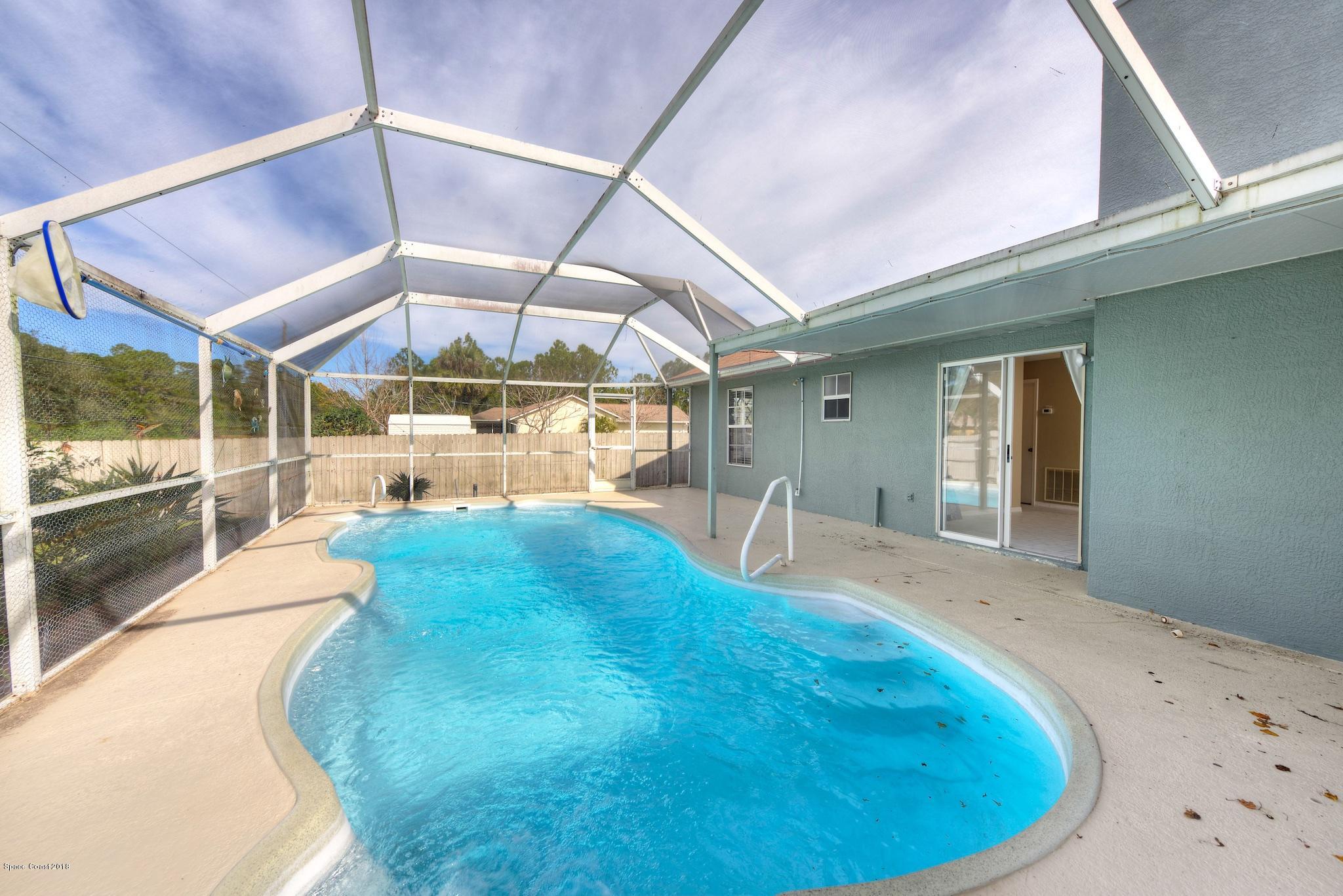 320 Wendover Road Southwest Palm Bay, FL 32908 - Photo 3 of 21 Pool 1