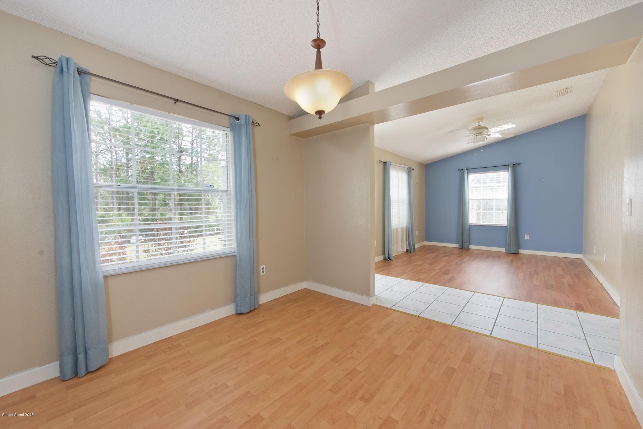 320 Wendover Road Southwest Palm Bay, FL 32908 - Photo 4 of 21 Dining Room