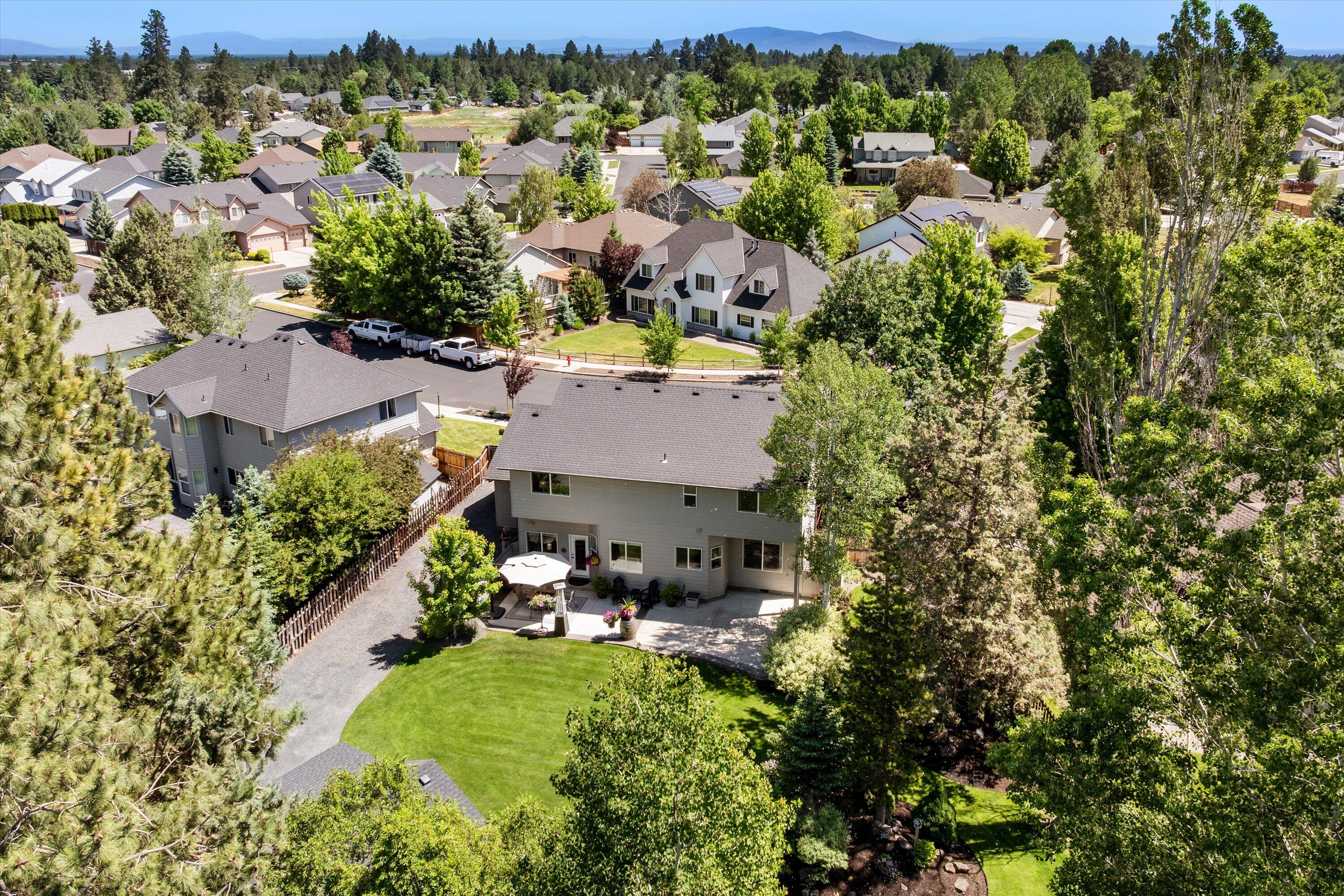 351 Southeast Soft Tail Loop Bend, OR 97702 - Photo 59 of 64 59-20250609 JILL ROSELL_-63