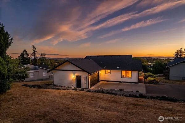 $599,000 | 668 Parkview Place, Blaine, WA 98230