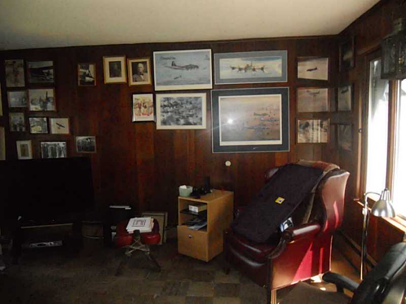 Den/Family/Great Room.