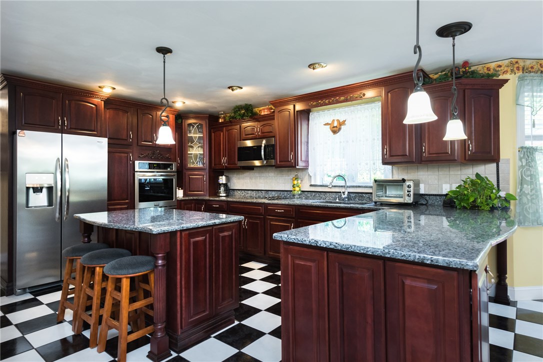 145 Pound Road Cumberland, RI 02864 - Photo 6 of 27