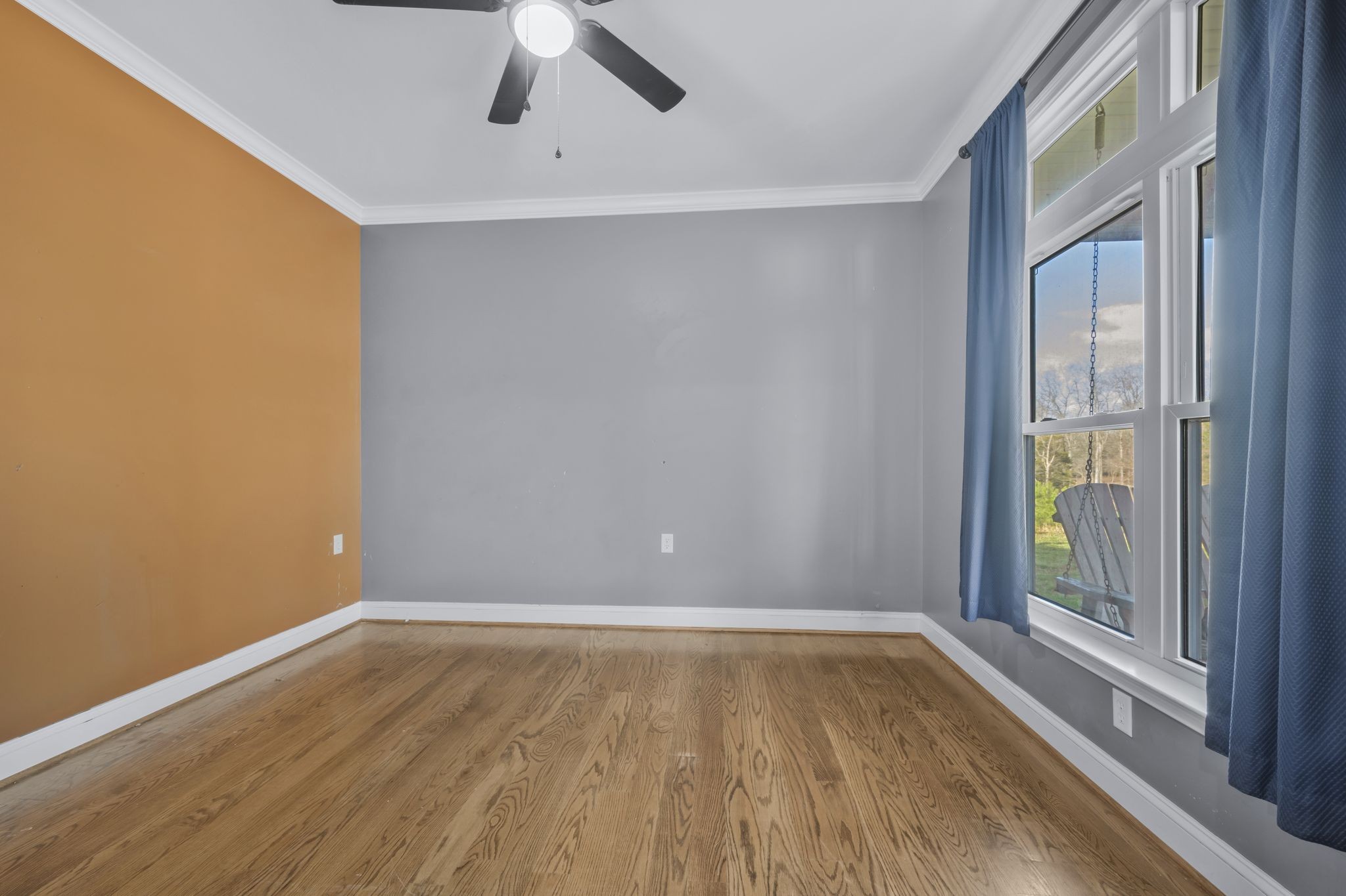 1053 Hall Cemetery Road Burns, TN 37029 - Photo 29 of 64 wooden floor in an empty room with a window
