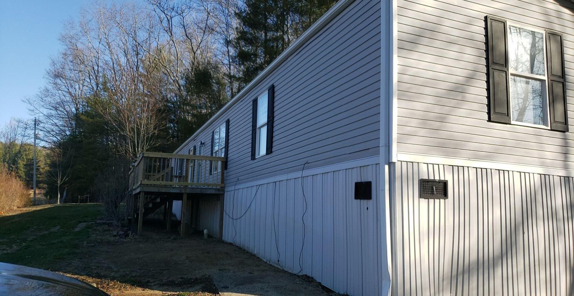 479 Soapstone Road Galax, VA 24333 - Photo 15 of 32 IMG_2931