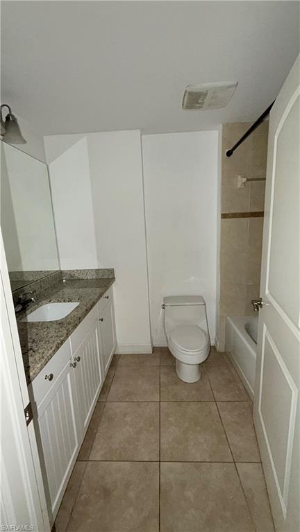 1100 Pine Ridge Road, Unit A207 Naples, FL 34108 - Photo 4 of 7