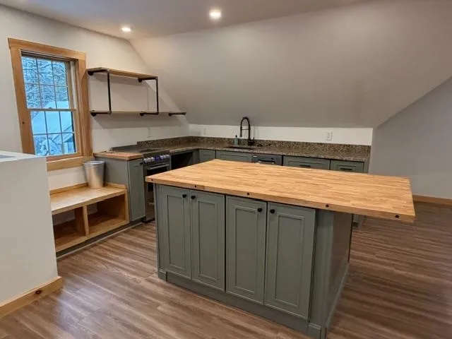 $2,100 | 15 West A W Branch Road, Waterville Valley, NH 03215