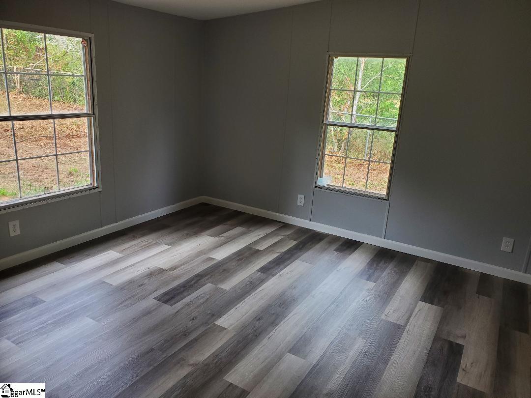 4228 Dobbins Bridge Road Anderson, SC 29626 - Photo 3 of 20