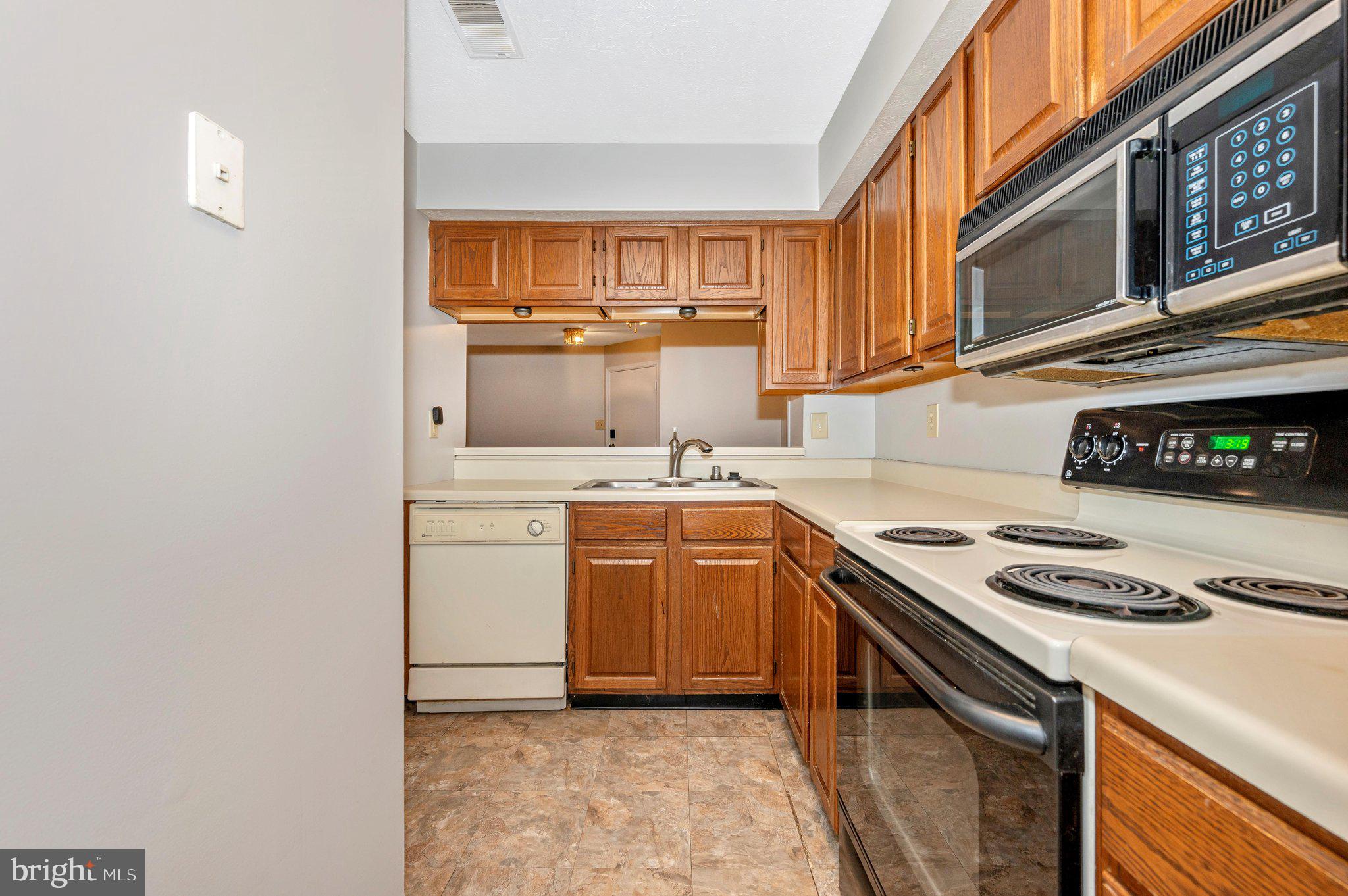 808 Stratford Way, Unit B Frederick, MD 21701 - Photo 28 of 49 PDR_6769