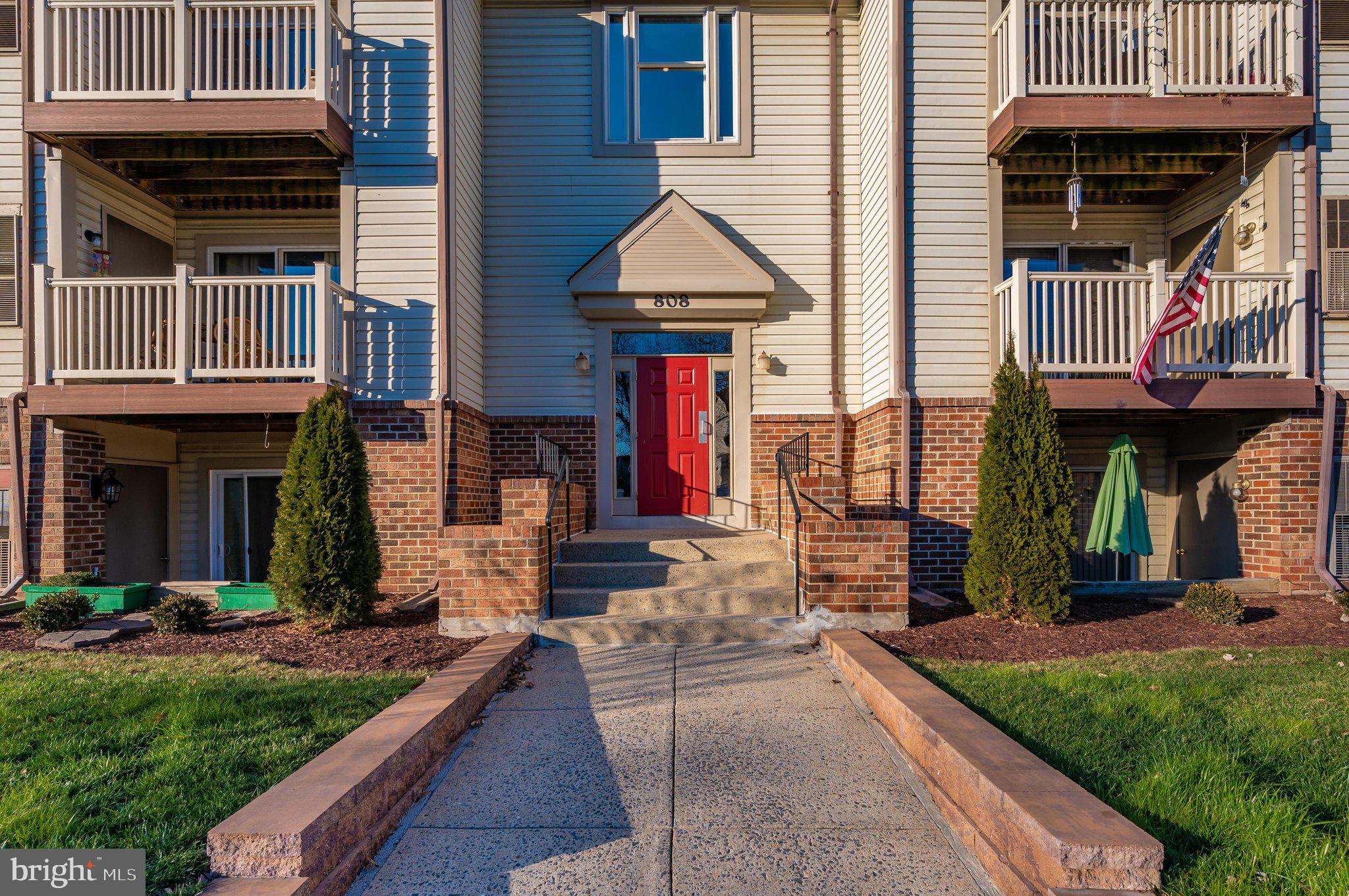 808 Stratford Way, Unit B Frederick, MD 21701 - Photo 6 of 49 PDR_6718