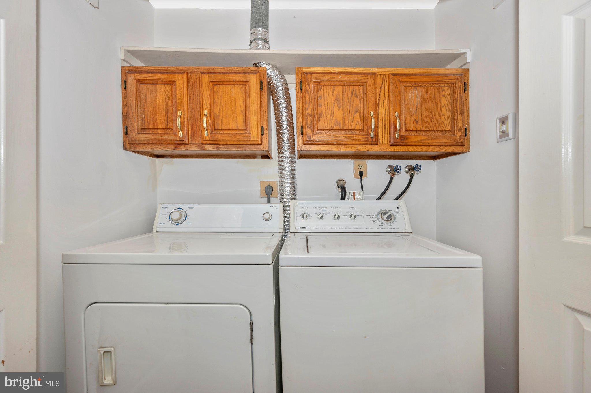 808 Stratford Way, Unit B Frederick, MD 21701 - Photo 8 of 49 PDR_6731