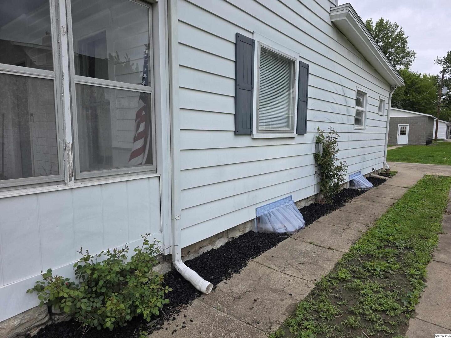 1431 Spruce Street Quincy, IL 62301 - Photo 24 of 32