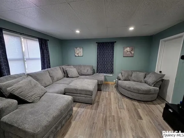 $169,500 | 1431 Spruce Street, Quincy, IL 62301