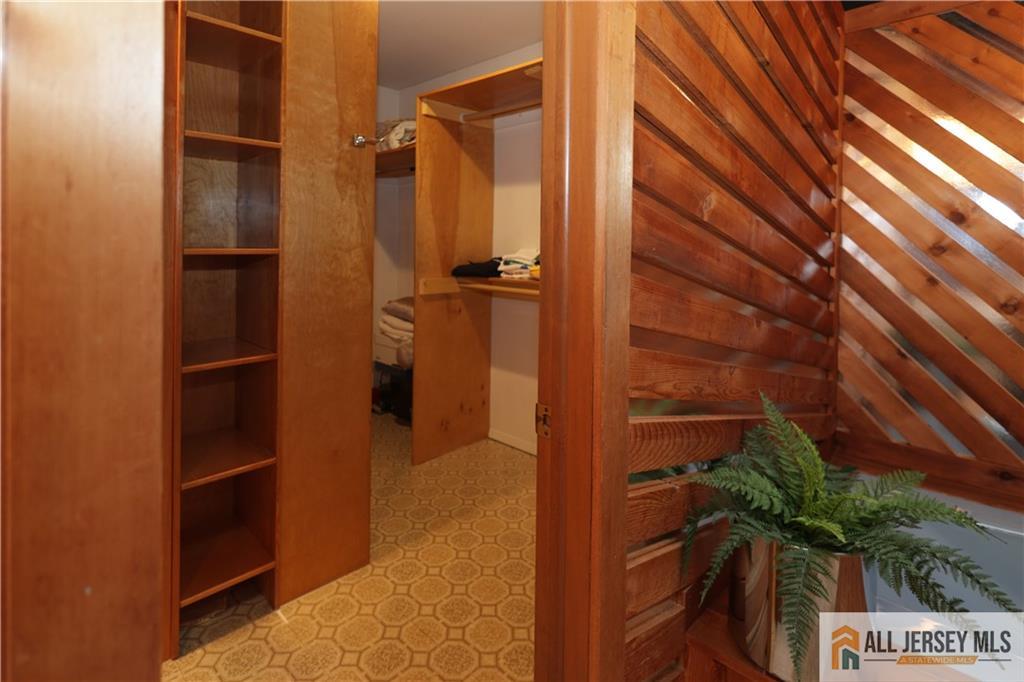 12 Tompkins Road East Brunswick, NJ 08816 - Photo 16 of 48 Gallery Image 16