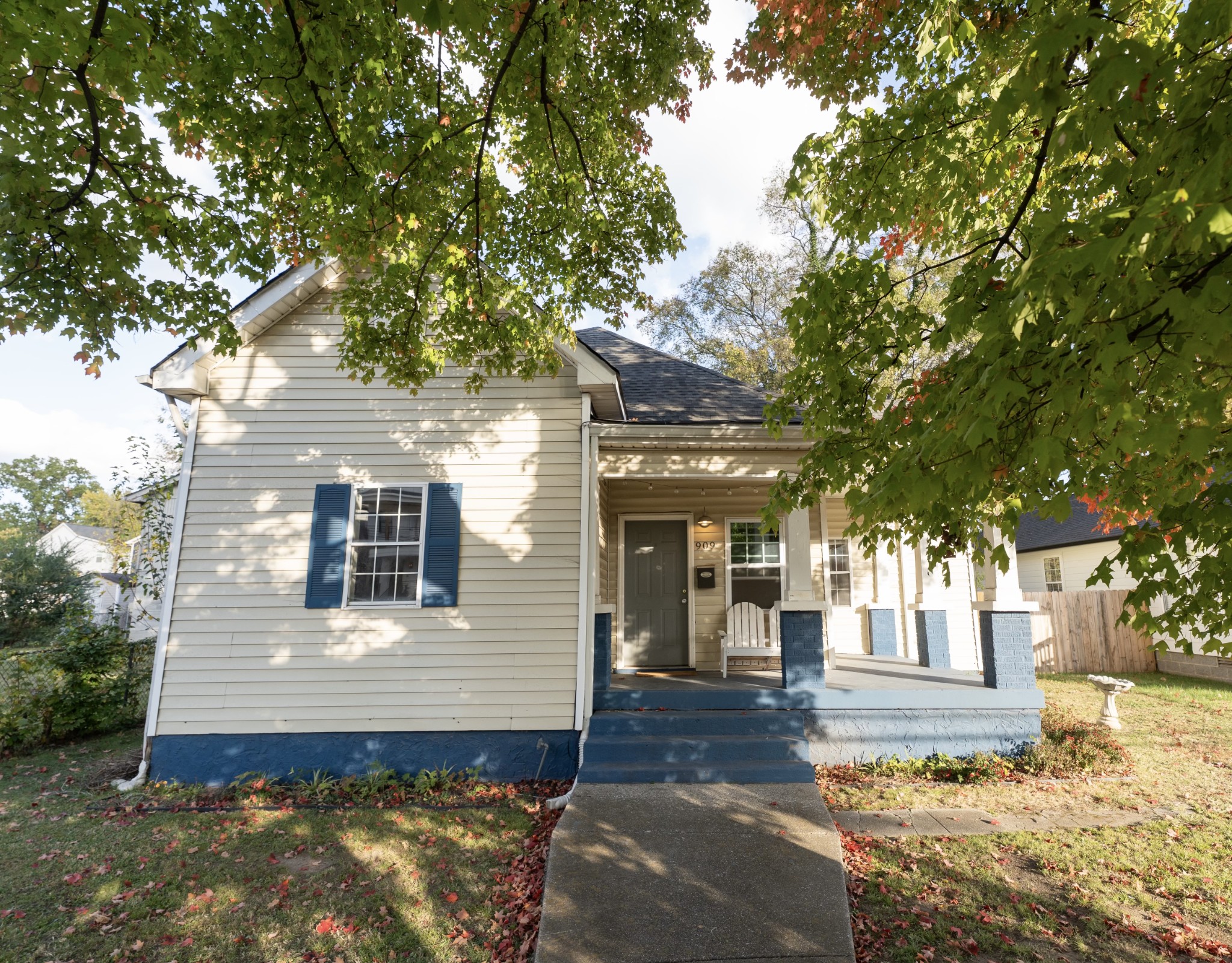 909 Lischey Avenue Nashville, TN 37207 - Photo 2 of 9 a view of a house with a yard