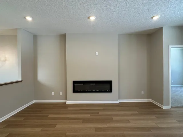 $693,520 | 20064 Glenbrook Path, Lakeville, MN 55044