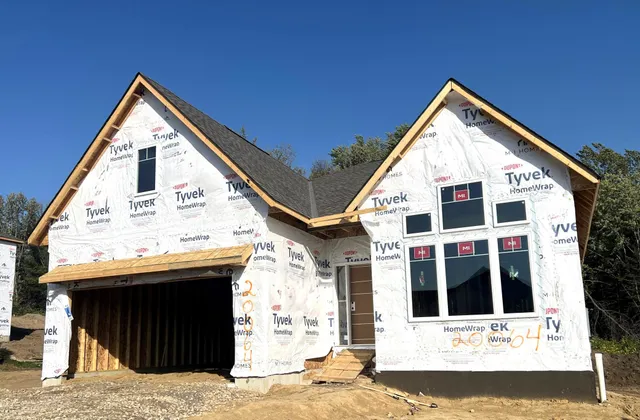 $693,520 | 20064 Glenbrook Path, Lakeville, MN 55044