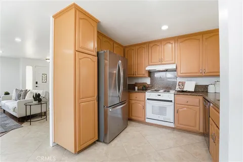 $1,050,000 | 22361 Modina, Laguna Hills, CA 92653