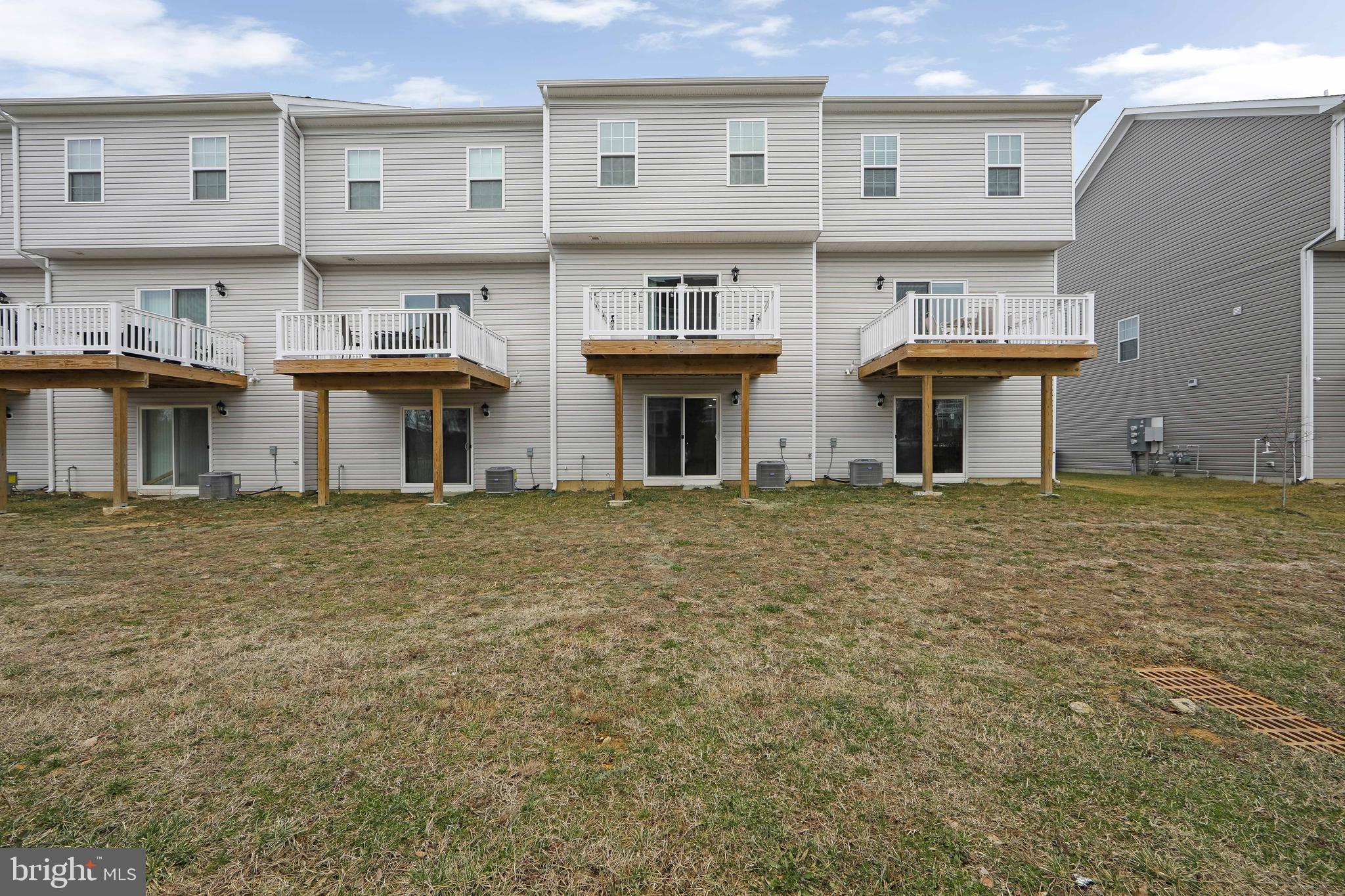 272 Macoun Way Glassboro, NJ 08028 - Photo 41 of 44 Exterior Back