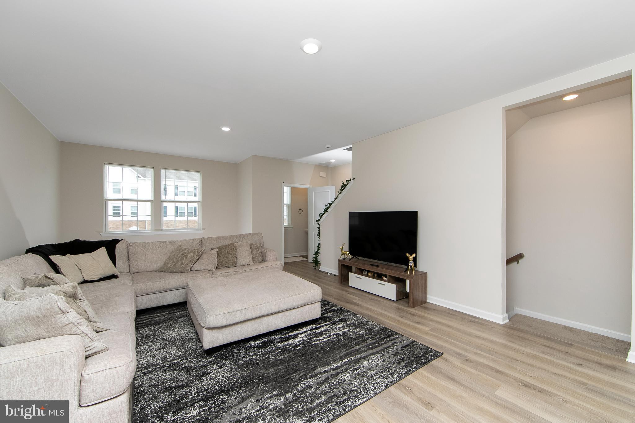 272 Macoun Way Glassboro, NJ 08028 - Photo 10 of 44 Living Room