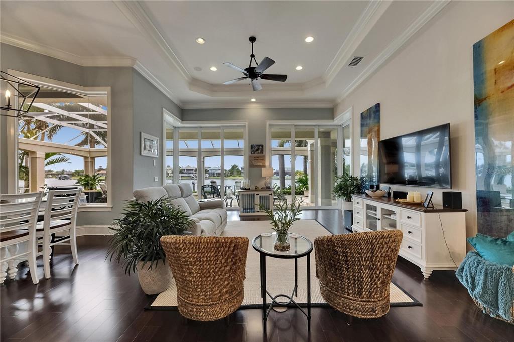 624 Balibay Road Apollo Beach, FL 33572 - Photo 25 of 99