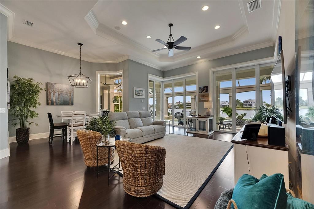 624 Balibay Road Apollo Beach, FL 33572 - Photo 28 of 99 a living room with furniture and a large window
