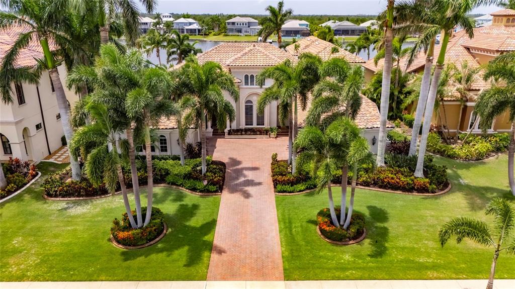 624 Balibay Road Apollo Beach, FL 33572 - Photo 3 of 99