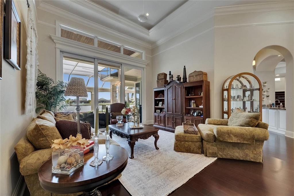 624 Balibay Road Apollo Beach, FL 33572 - Photo 35 of 99 a living room with furniture and a large window