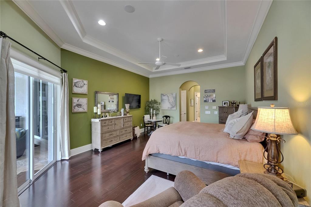 624 Balibay Road Apollo Beach, FL 33572 - Photo 48 of 99