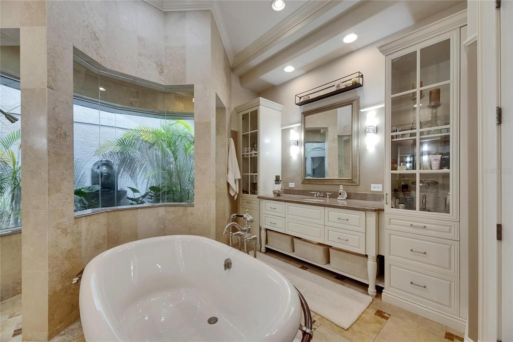624 Balibay Road Apollo Beach, FL 33572 - Photo 54 of 99