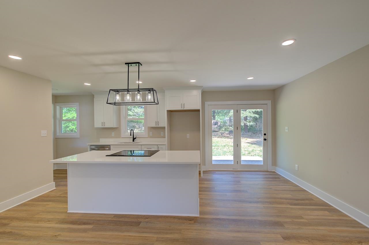 302 Thompson Road Chesnee, SC 29323 - Photo 14 of 37