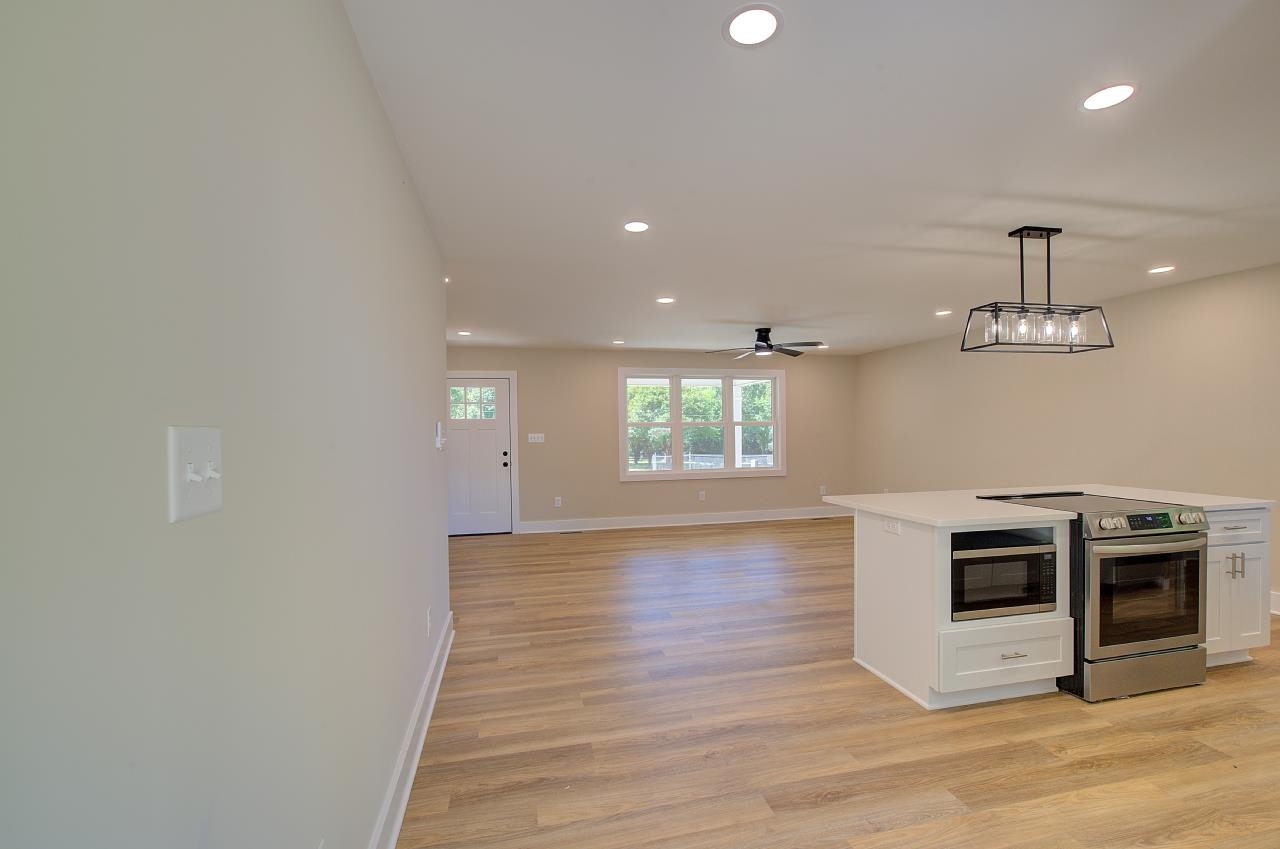 302 Thompson Road Chesnee, SC 29323 - Photo 19 of 37