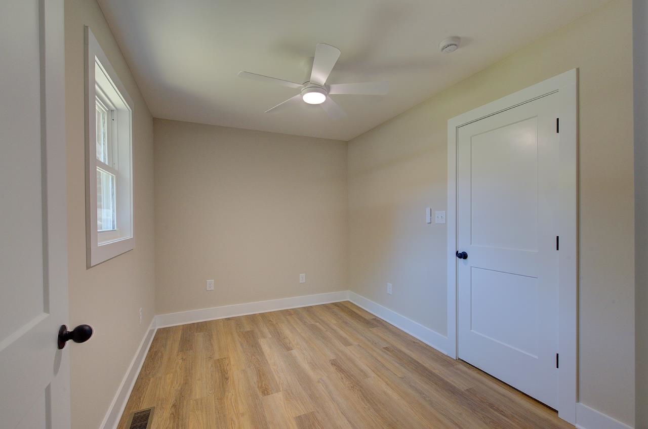 302 Thompson Road Chesnee, SC 29323 - Photo 30 of 37