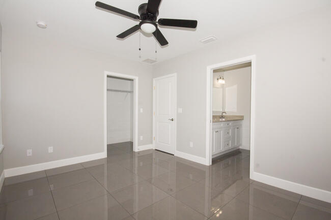 195 South 4th Street, Unit 2 Lantana, FL 33462 - Photo 5 of 12 Master BR