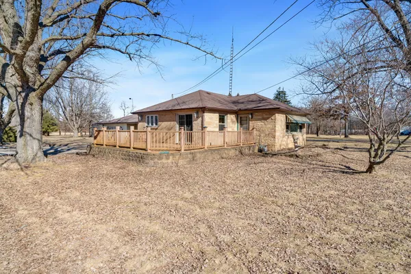 $299,000 | 4414 Highway 64, Mount Morris, IL 61054