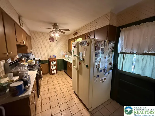 a view of a storage & utility room