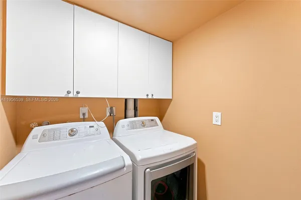 $8,400 | Carriage Club Condominiums, Miami Beach, FL 33140