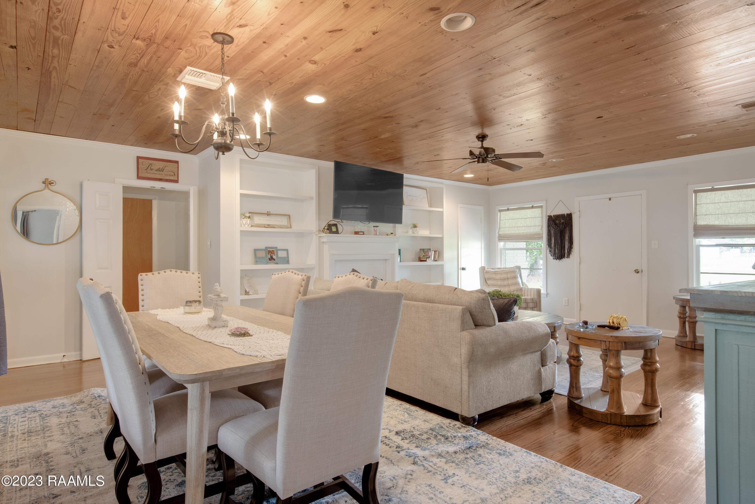 202 West Butcher Switch Road Lafayette, LA 70507 - Photo 12 of 30 202 W Butcher Switch Rd-15