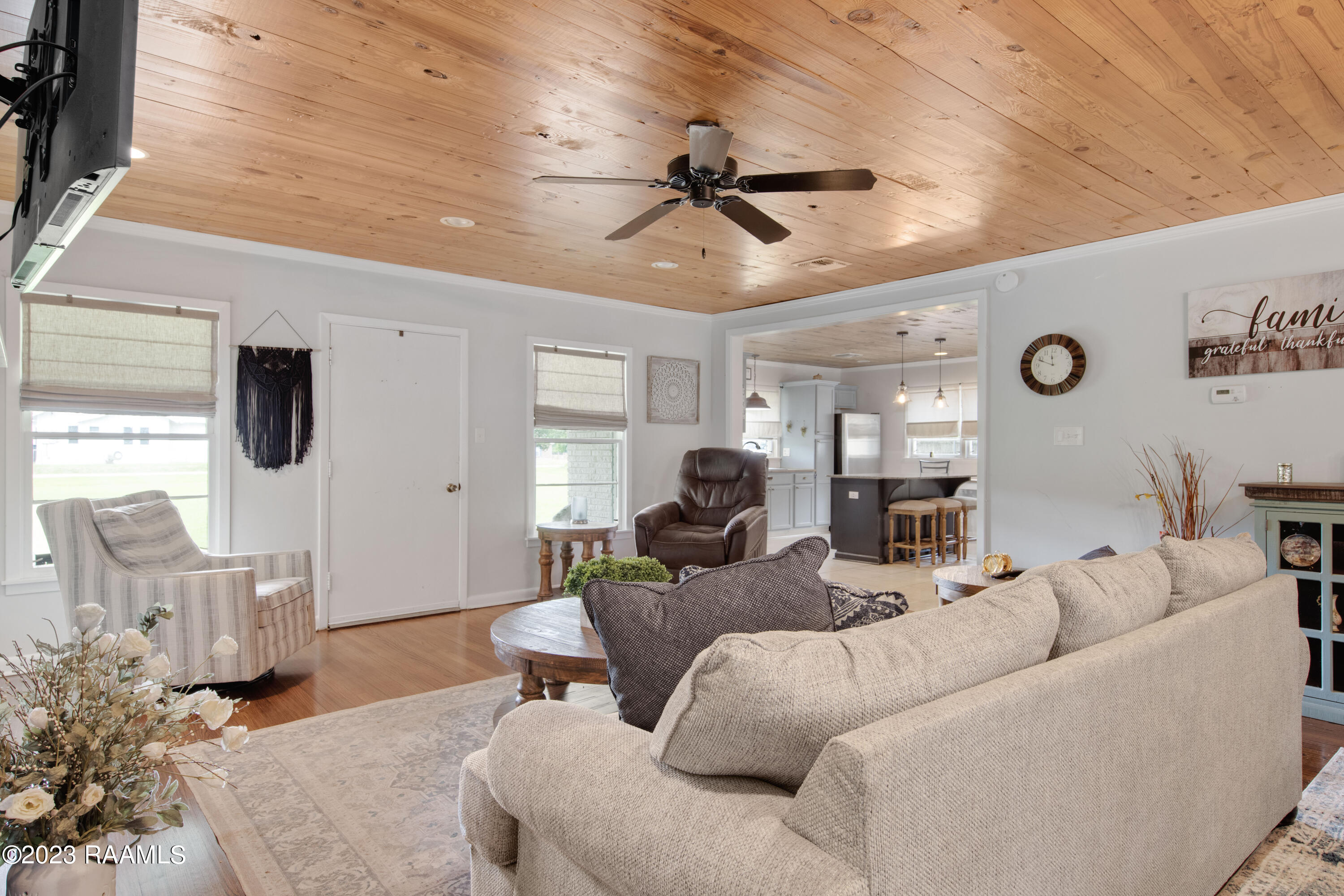 202 West Butcher Switch Road Lafayette, LA 70507 - Photo 14 of 30 202 W Butcher Switch Rd-17