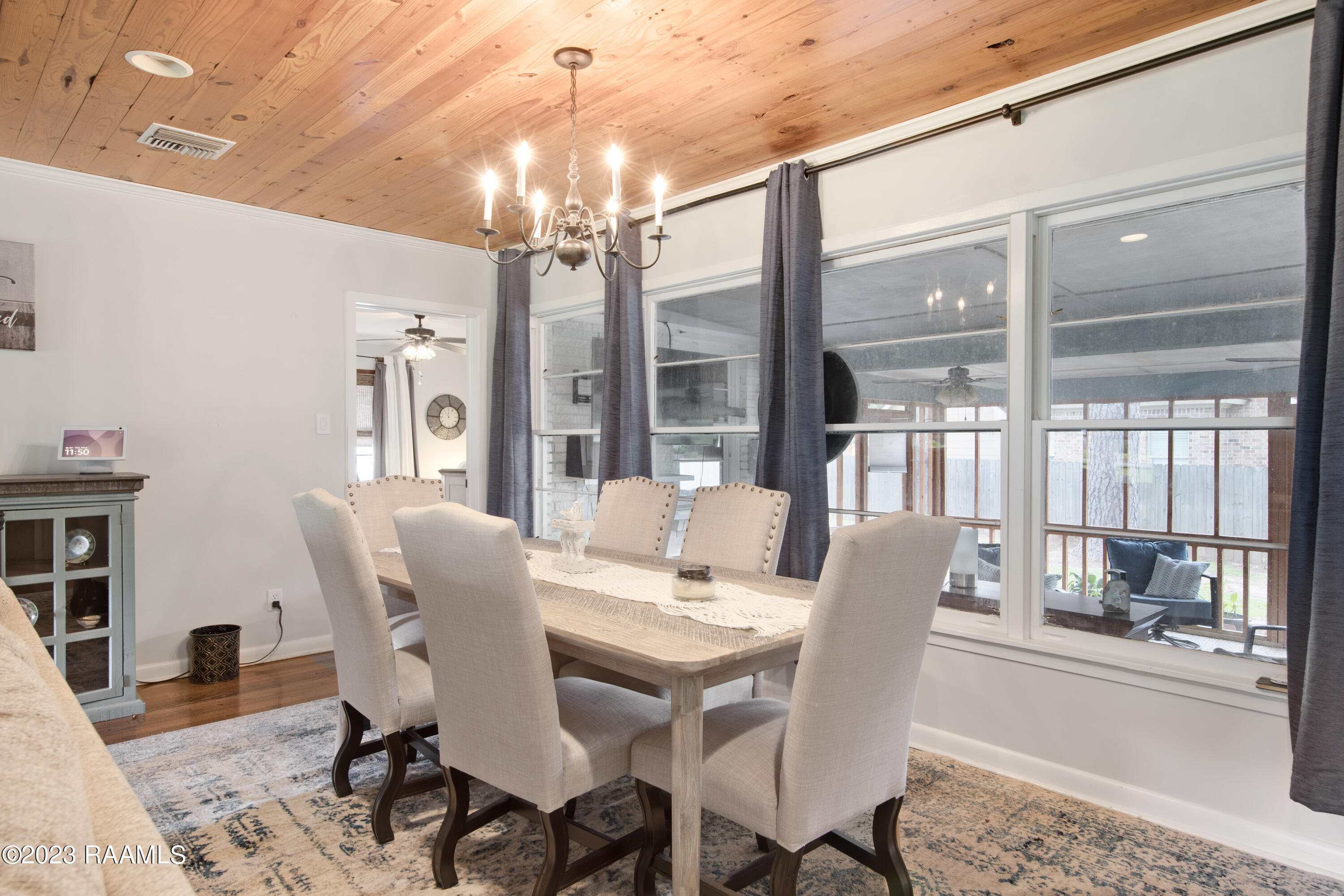 202 West Butcher Switch Road Lafayette, LA 70507 - Photo 15 of 30 202 W Butcher Switch Rd-18