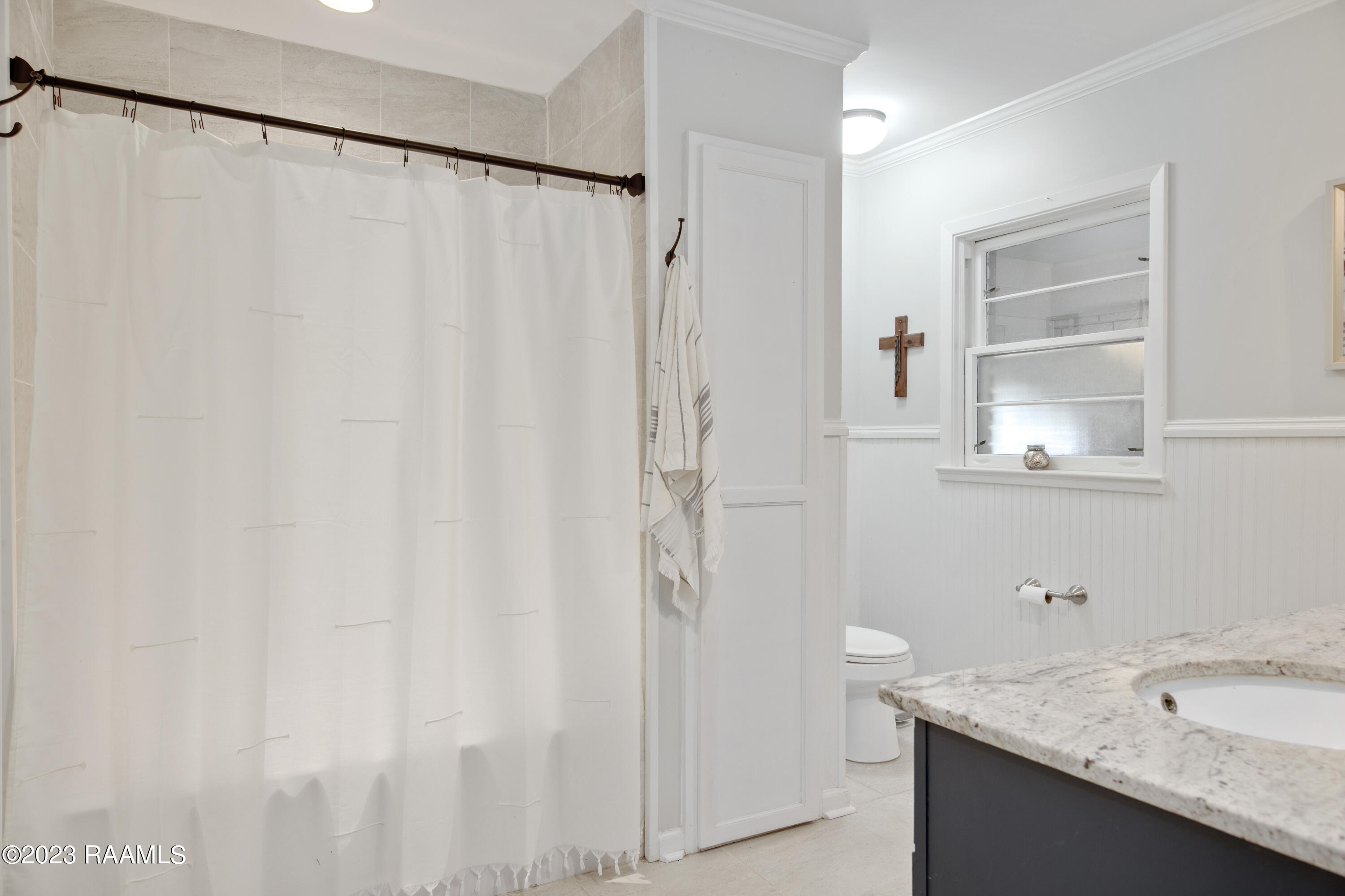 202 West Butcher Switch Road Lafayette, LA 70507 - Photo 18 of 30 202 W Butcher Switch Rd-24