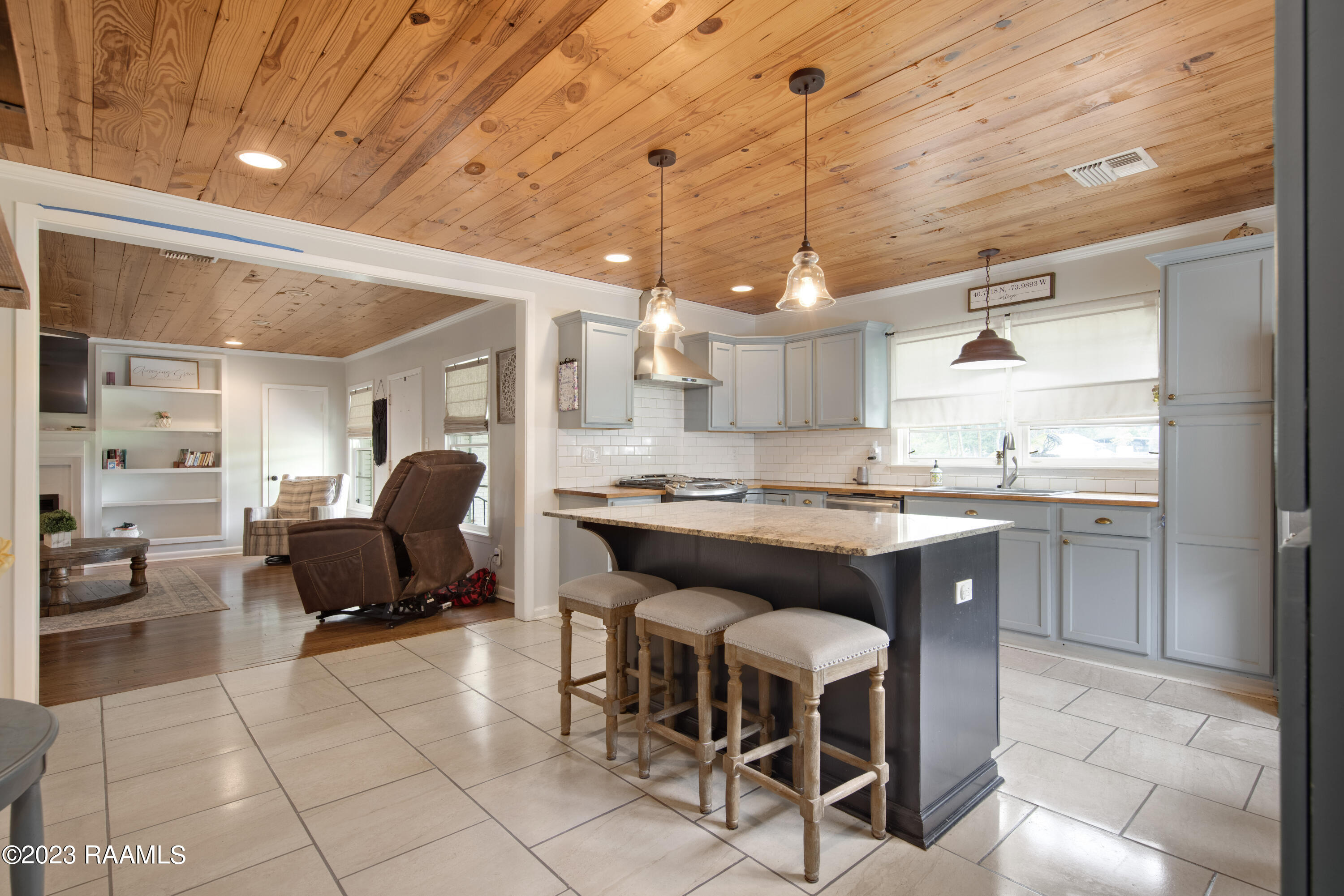 202 West Butcher Switch Road Lafayette, LA 70507 - Photo 6 of 30 202 W Butcher Switch Rd-6