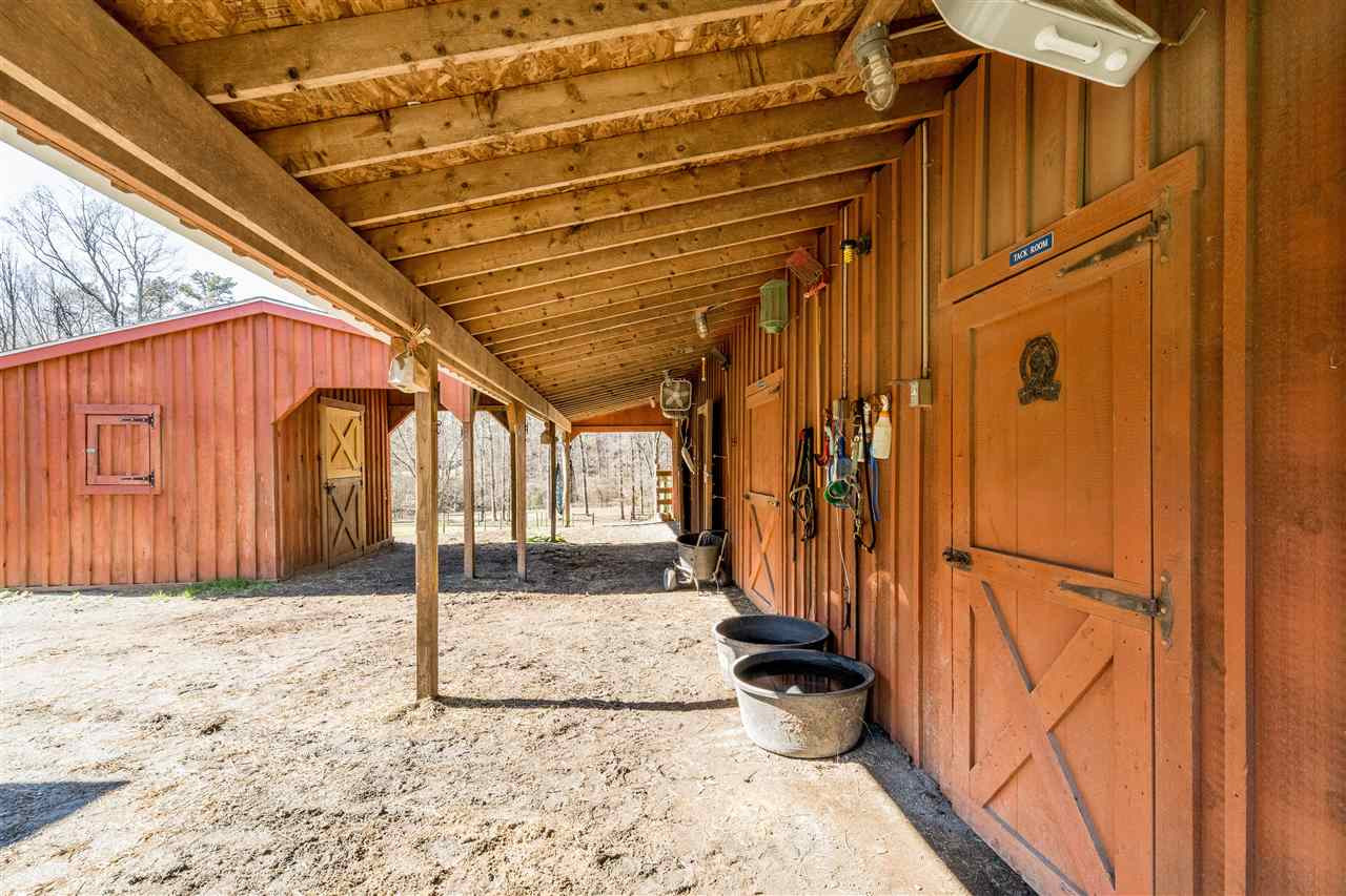 11317 John Allen Road Raleigh, NC 27614 - Photo 5 of 16 Stable/Barn