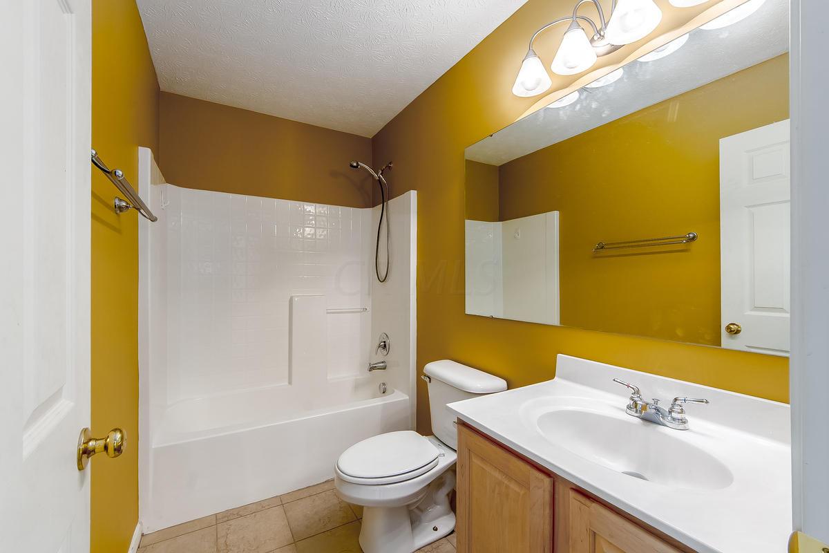 294 Heathermere Loop Galena, OH 43021 - Photo 36 of 41 Gallery Image 36