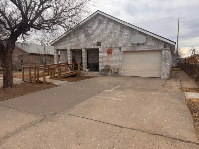 $200,300 | 1306 Southeast 11th Avenue, Amarillo, TX 79102