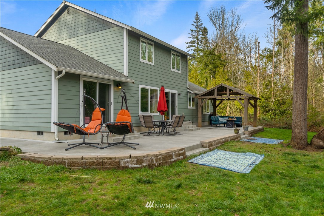 6425 Puget Beach Road Northeast Olympia, WA 98516 - Photo 33 of 39 Gallery Image 33