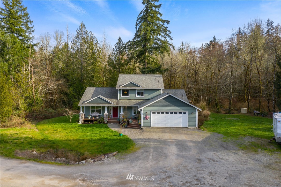 6425 Puget Beach Road Northeast Olympia, WA 98516 - Photo 4 of 39 Gallery Image 4