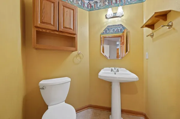 $639,900 | 26311 Dukleth Drive, Norway, WI 53185