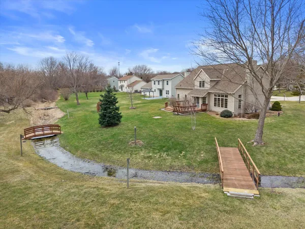 $639,900 | 26311 Dukleth Drive, Norway, WI 53185