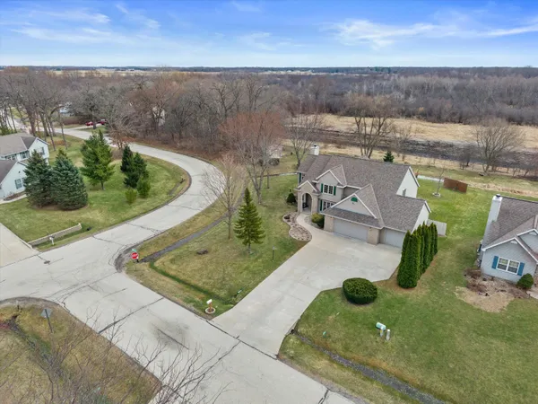 $639,900 | 26311 Dukleth Drive, Norway, WI 53185