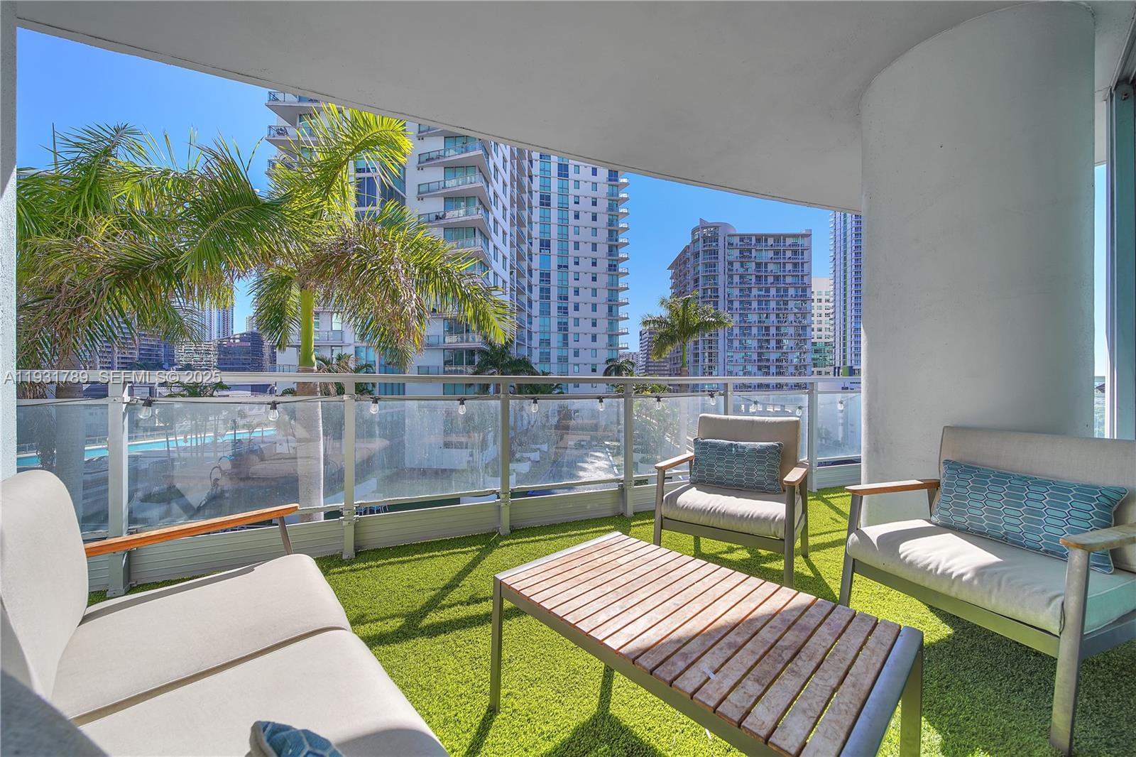 90 Southwest 3rd Street, Unit 1213 Miami, FL 33130 - Photo 11 of 17